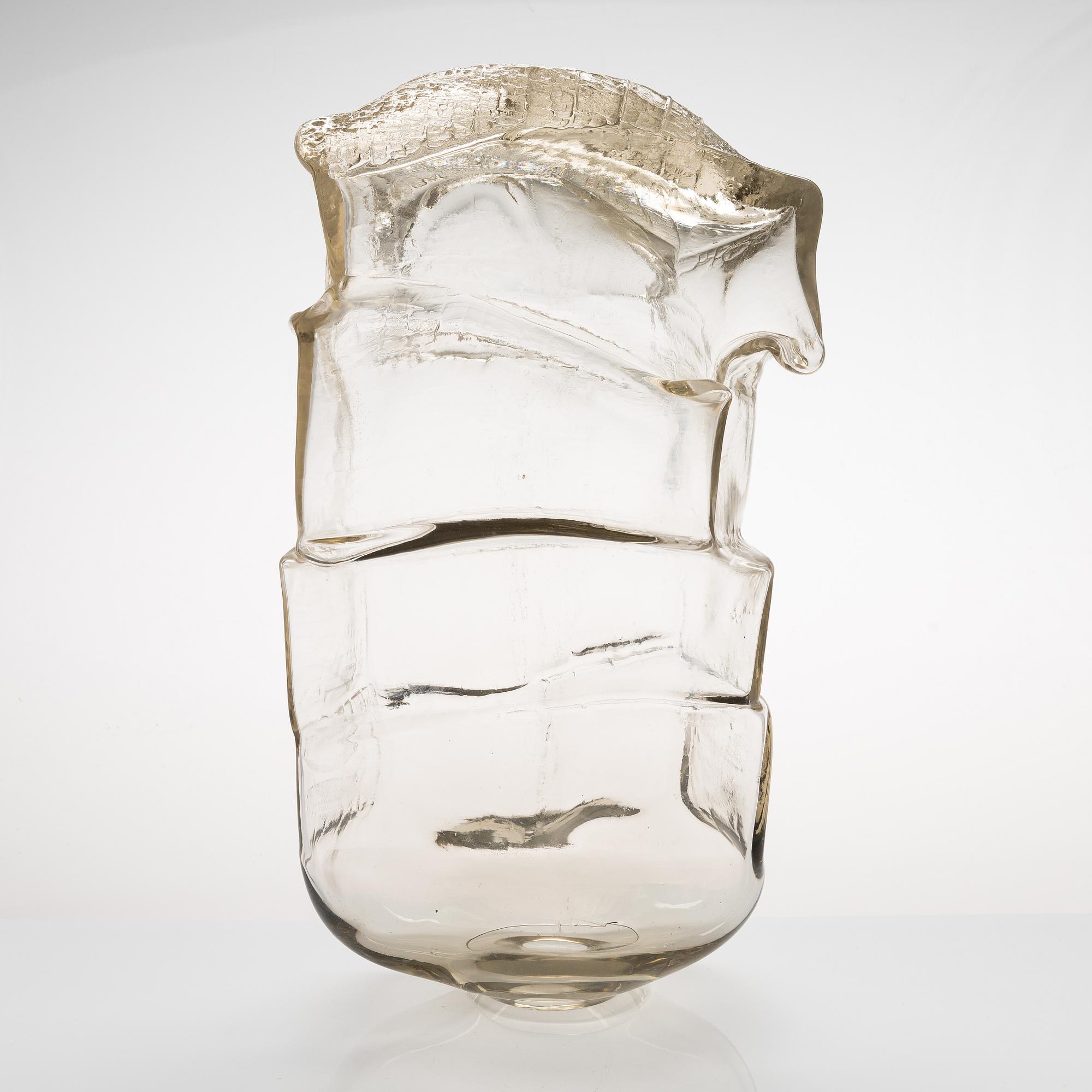 Timo Sarpaneva,  a 'Gladiator' sculpture from the Finlandia series, unsigned. Iittala 1964.