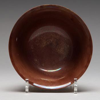 A bisquit brinial bowl, Qing dynasty, Kangxi (1662-1722).