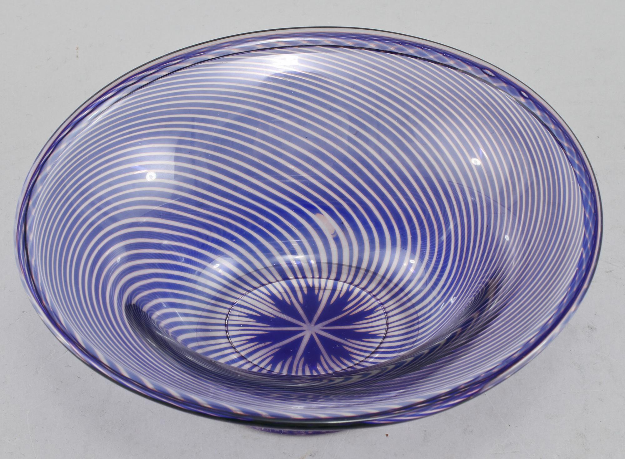 SKÅL, glas, slipgraal, Edward Hald Orrefors, signerad.