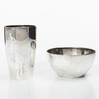 Guldsmedsaktiebolaget (GAB), Skål och vas, silver, Stockholm 1923-1928.