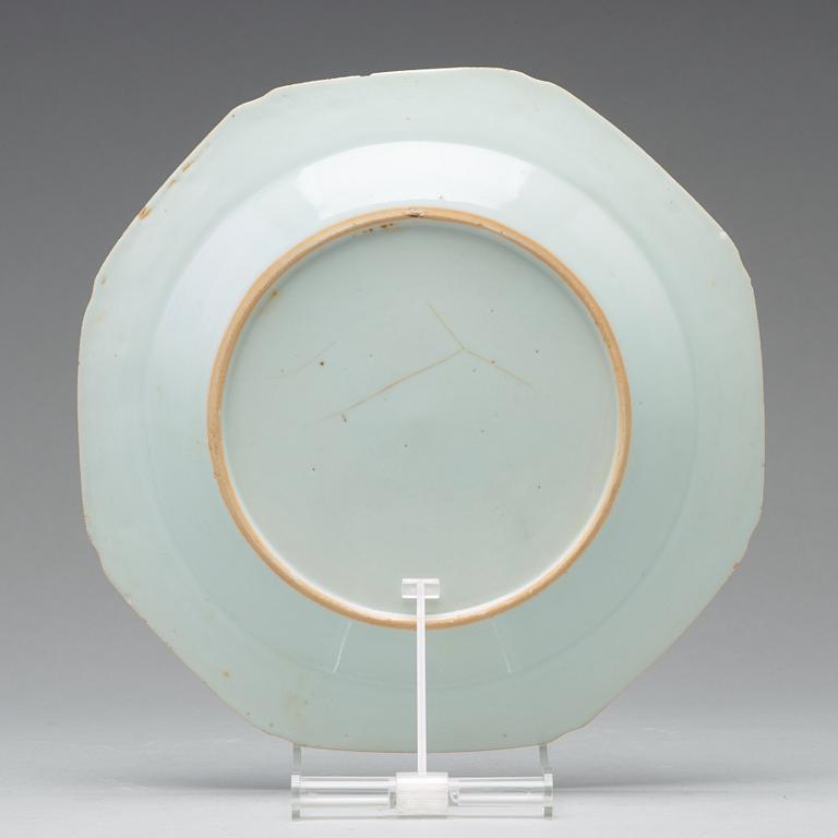 A set of eight famille rose dinner plates, Qing dynasty, Qianlong (1736-95).