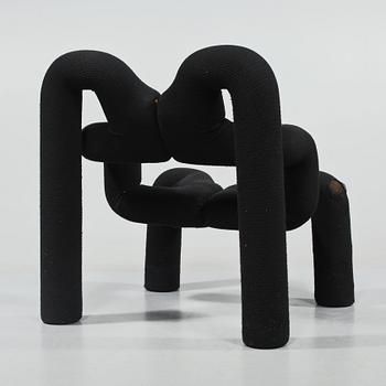 FÅTÖLJ, "Ekstrem", Terje Ekström, Stokke fabriker, Norge. Modellen formgiven 1984.