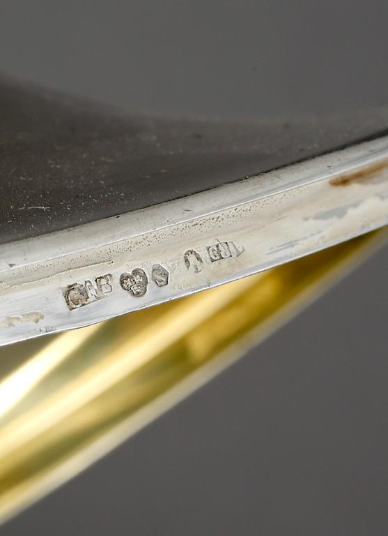 SOCKERSKÅLAR, ett par, silver, CF Carlman, Stockholm, bla, 1929. Vikt ca 937g.