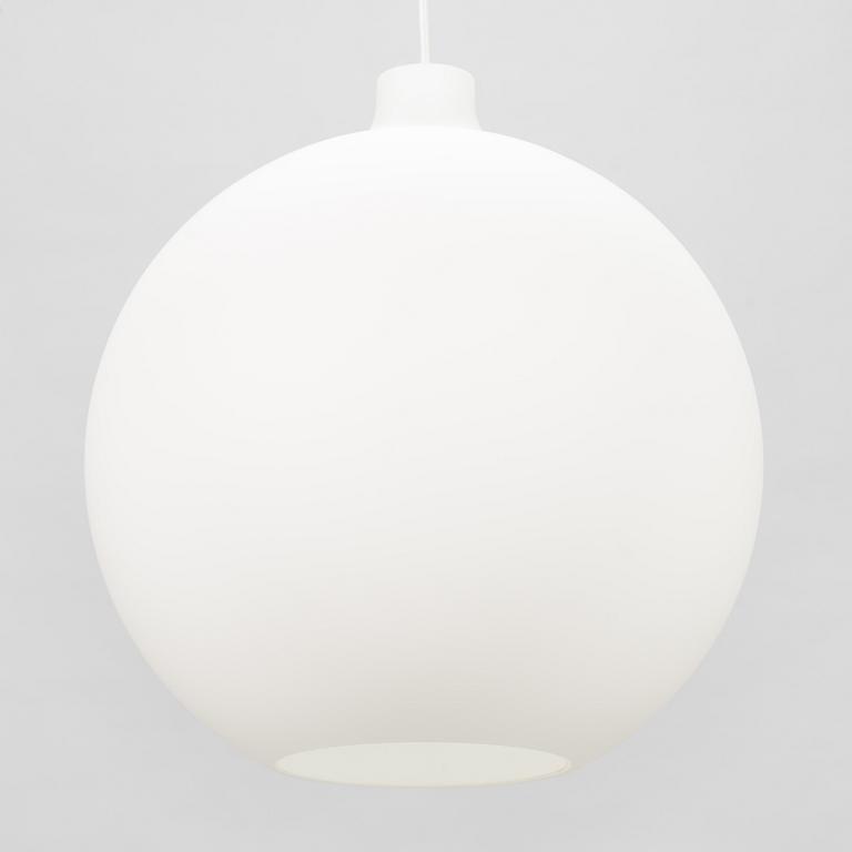 Vilhelm Wohlert, A late 20th century pendant light 'Satellit' for Louis Poulsen, Denmark.
