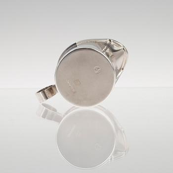 SOCKERTÅNG samt GRÄDDSNÄCKA och SOCKERSKÅL, silver, Bertel Gardberg, 1969 resp. 1984-85. Totalvikt 272 g.