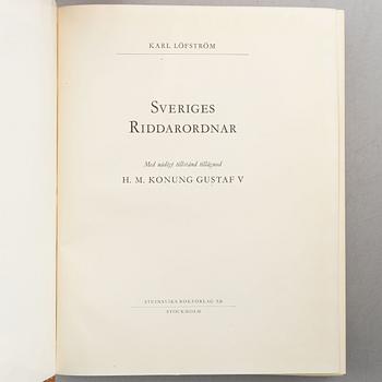 Books, 19 volumes, including Gustaf Elgenstierna's 'Svenska Adelns Ättartavlor'.