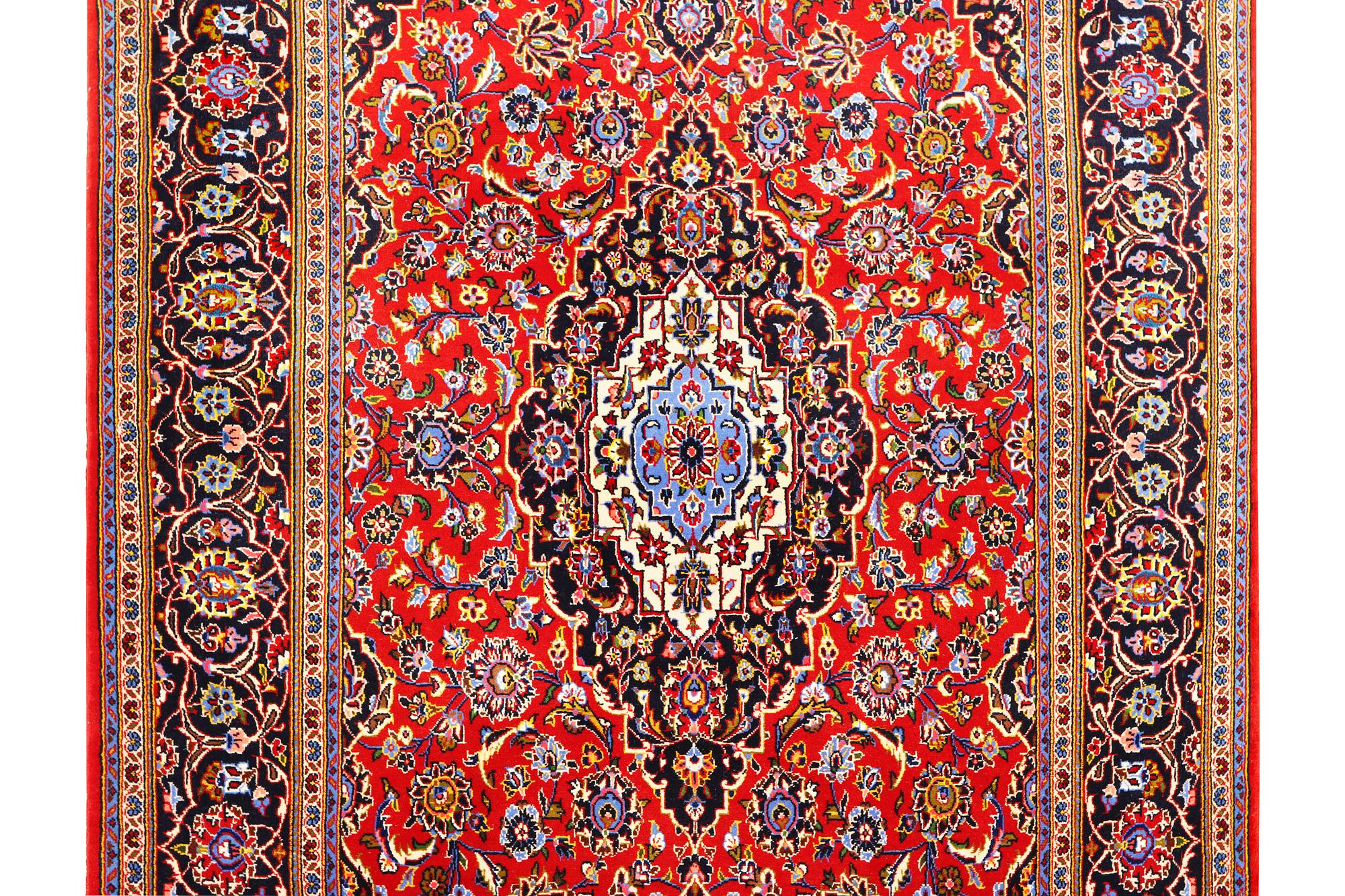 Matta, Keshan, semiantik, ca 240 x 144 cm.