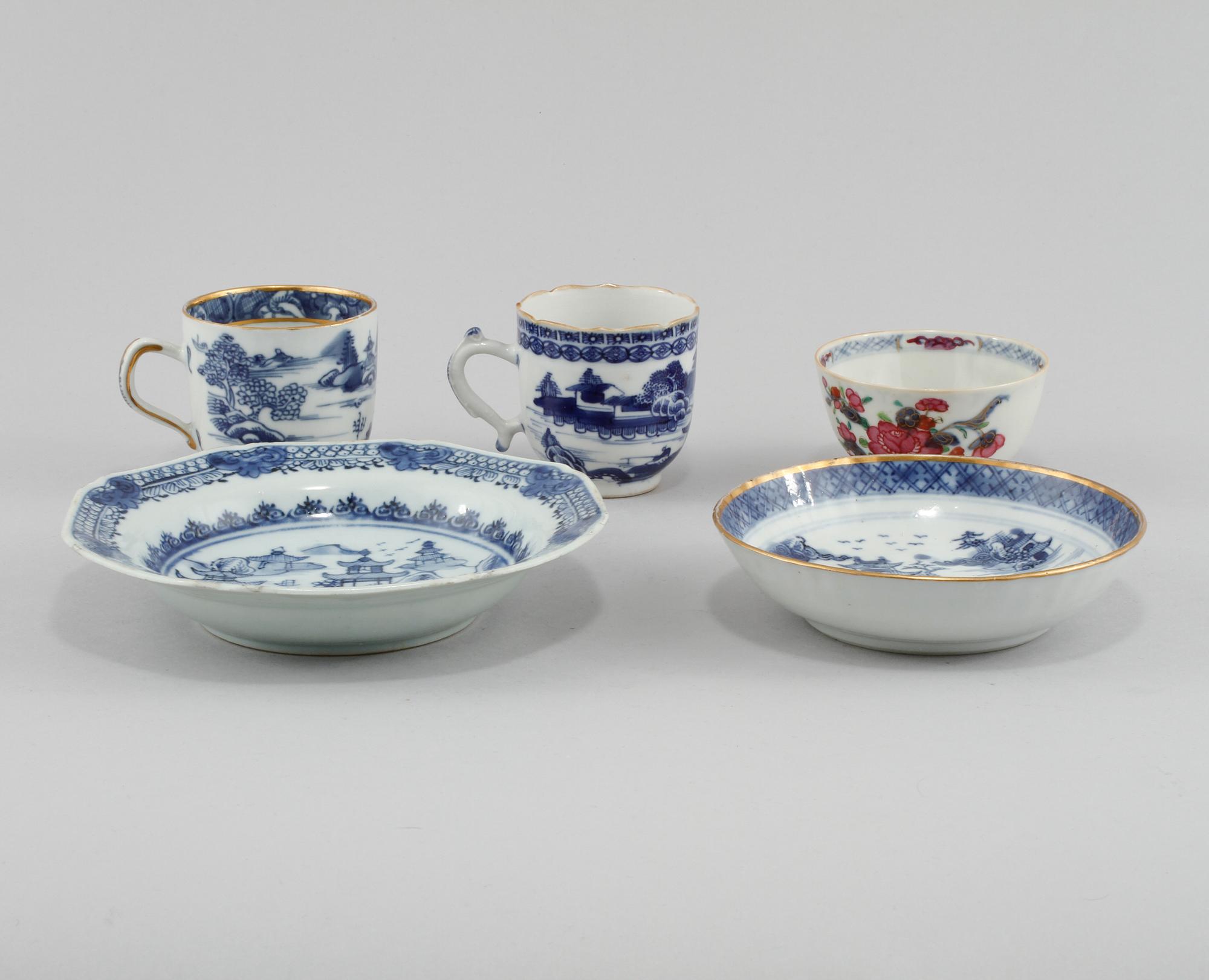 PARTI PORSLIN, 5 delar, porslin, Kina, 1700-tal.