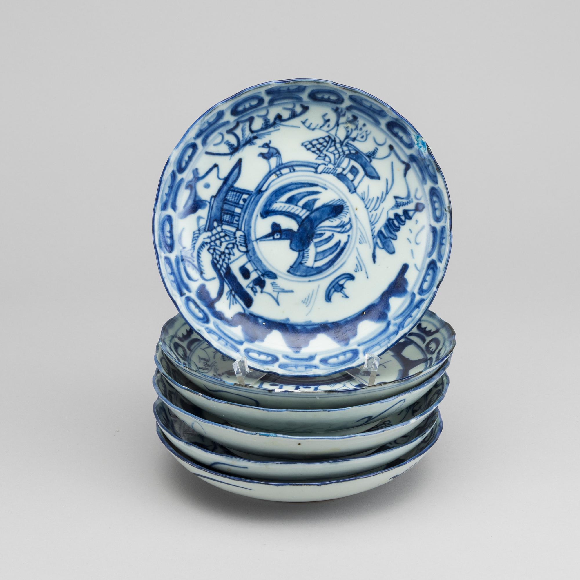 6 CHINESE PORCELAIN PLATES 19TH CENTURY.