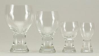 GLASSERVIS, 48 delar, Kosta, Göran Wärff, Kosta. 1900-talets andra hälft.