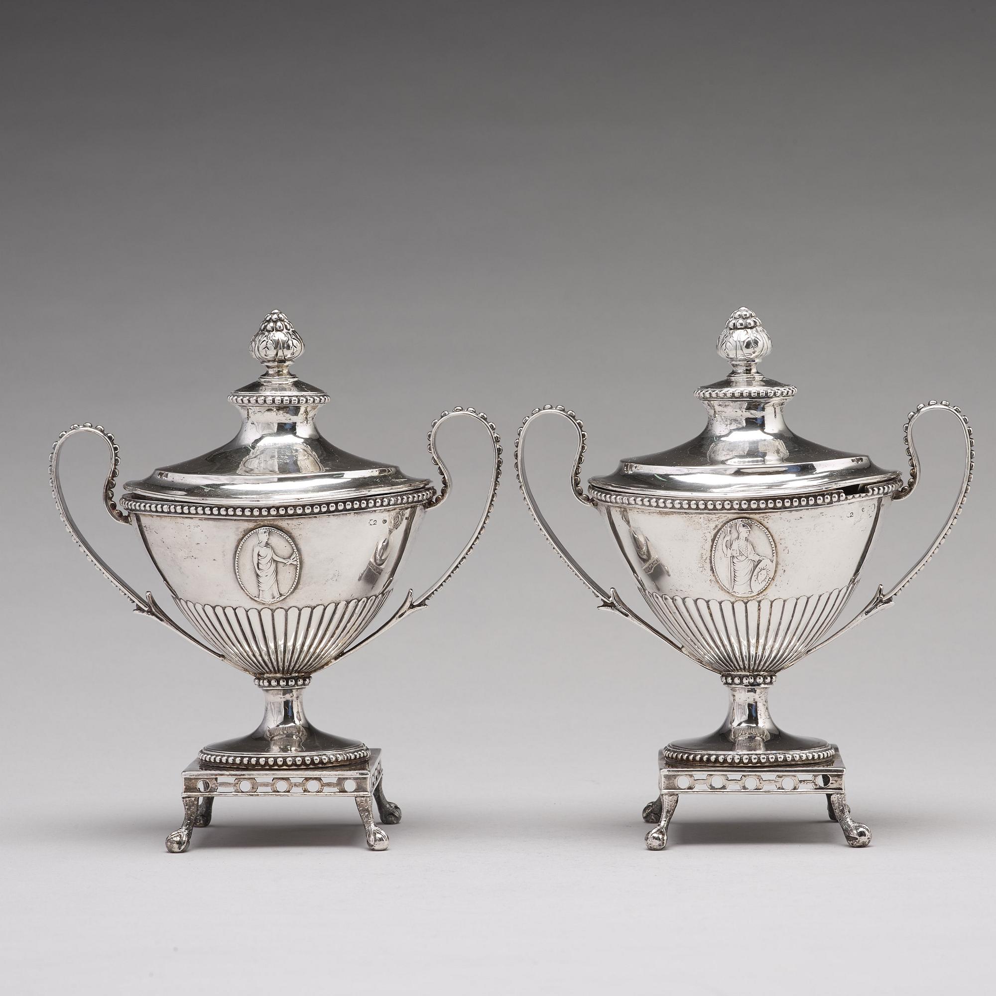 Johan Ekholm, sockerskålar, ett par, silver, Stockholm 1792. Gustavianska.