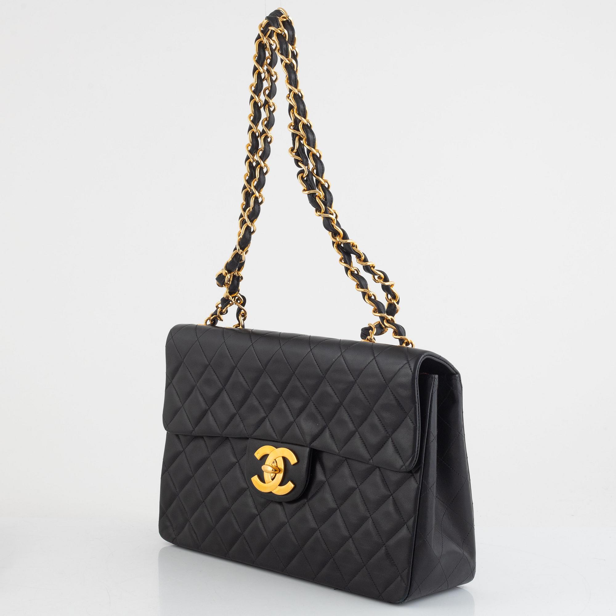 Chanel, väska, "Maxi Classic Flap Bag", 1994-1996.