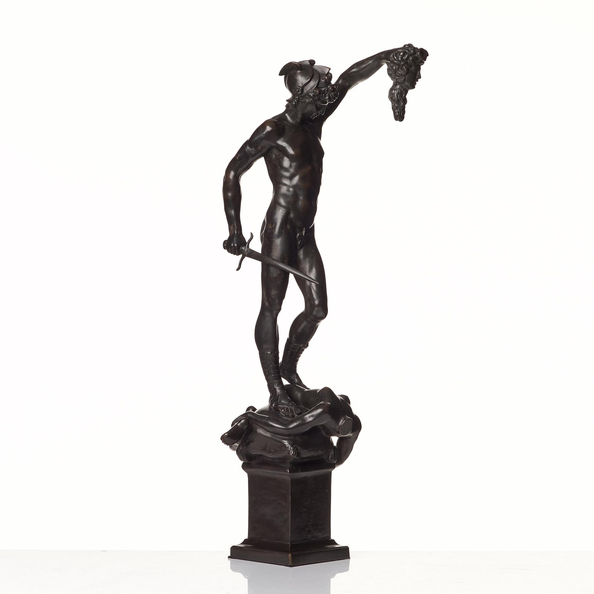 "Perseus med Medusas huvud".