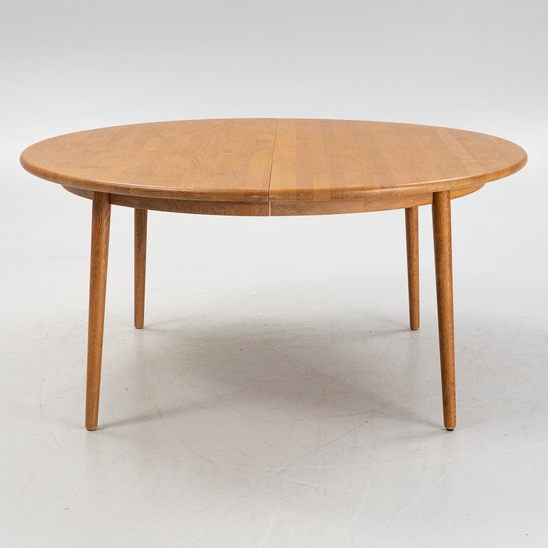 Jonas Lindvall, a astained oak dining table, stolab.