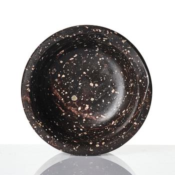 A porphyry mortar, Älvdalen, 19th century.