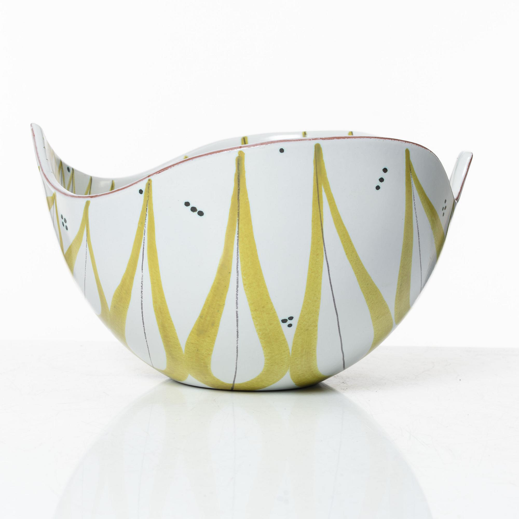 Stig Lindberg, a faience bowl, Gustavsbergs studio.