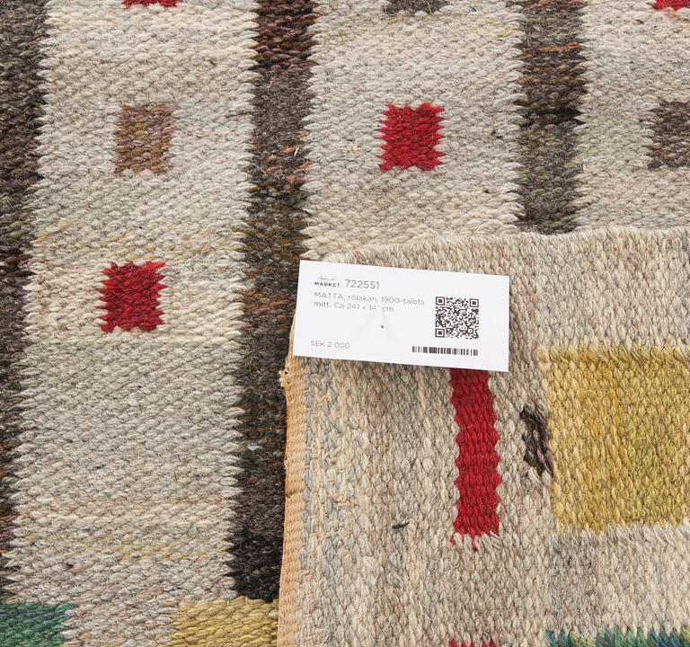 MATTA, rölakan, 1900-talets mitt. Ca 241 x 141 cm.