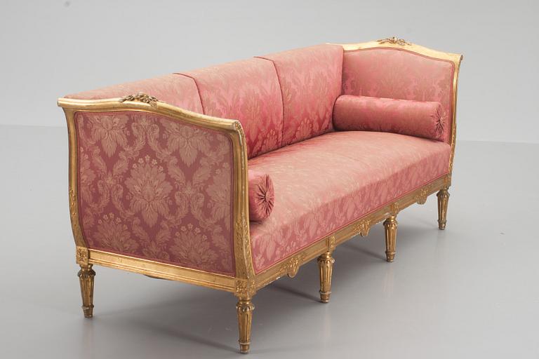 SOFFA, Gustaviansk stil. 1900-tal.