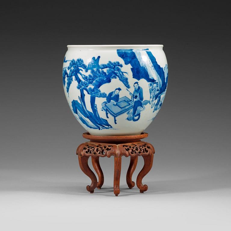 A blue and white pot, Qing dynasty with a Chenghua six character mark, 18th century.