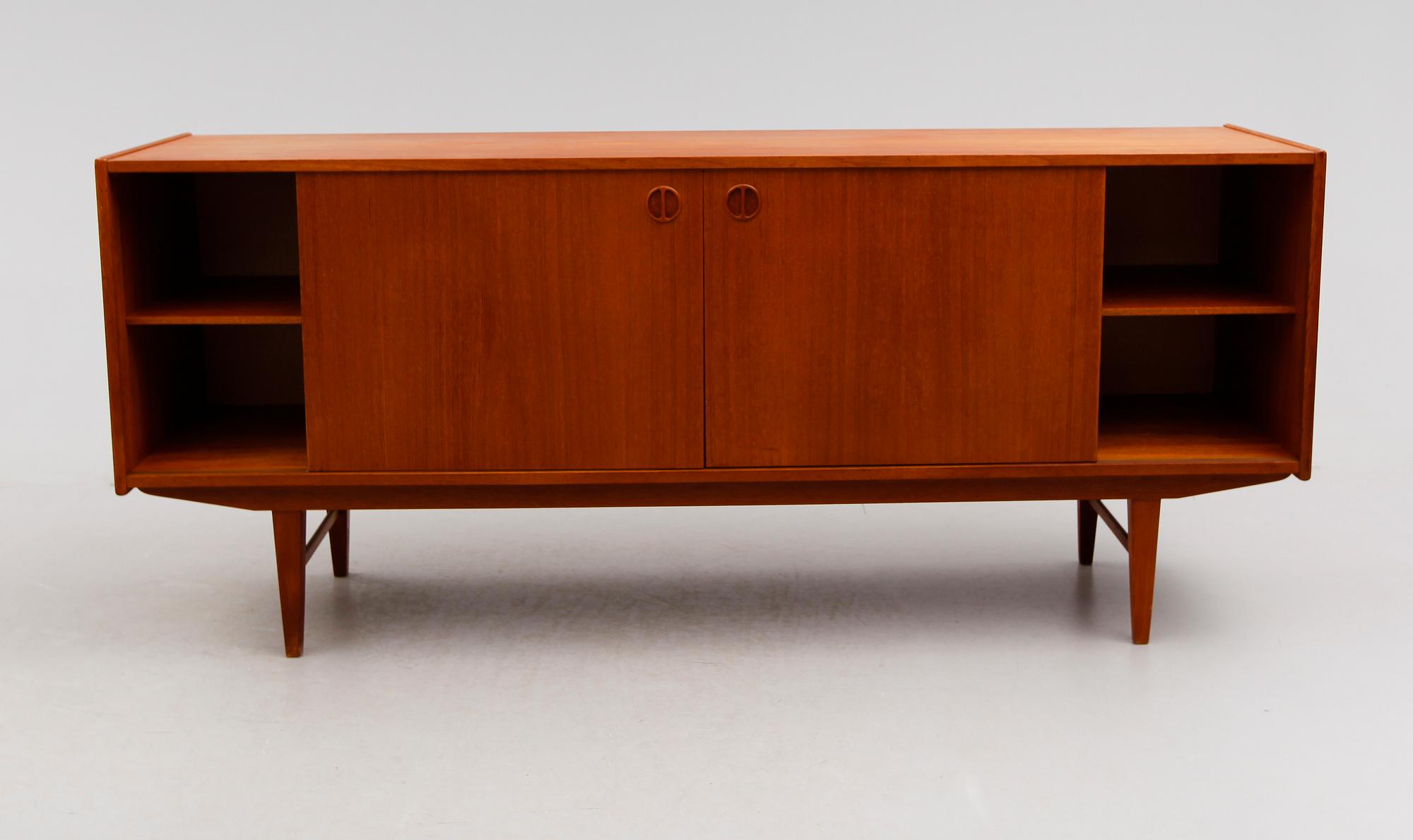 SIDEBOARD, 1900-talets andra hälft.