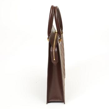 A 1990s damier ebene canvas handbag by Louis Vuitton.