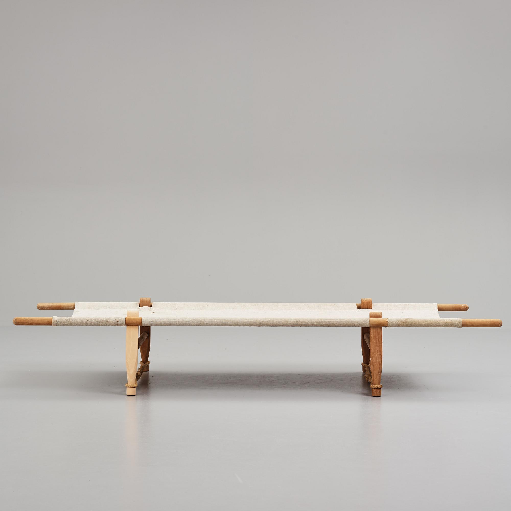 Ole Gjerløv–Knudsen, daybed, 'OGK', Skovshoved Møbelfabrik, Denmark.