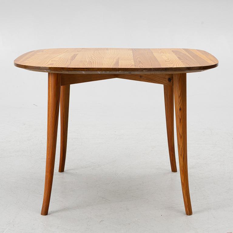A coffee table, mid-20th century.
