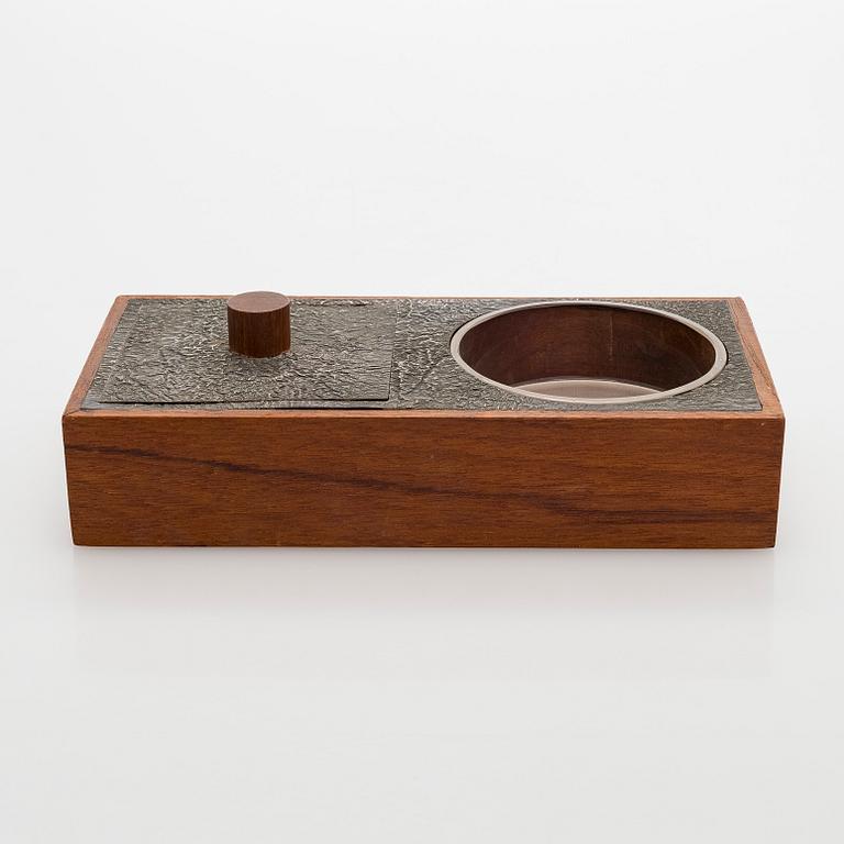 Cigarettskrin, teak, silver och glas, Turun Hopea, Åbo 1965.