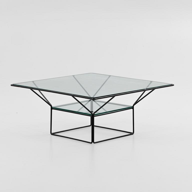 Coffee table, contemporary production.
