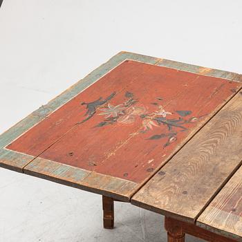 A Swedish painted gate-leg table, presumably from Hälsingland, 18th/19th Century.