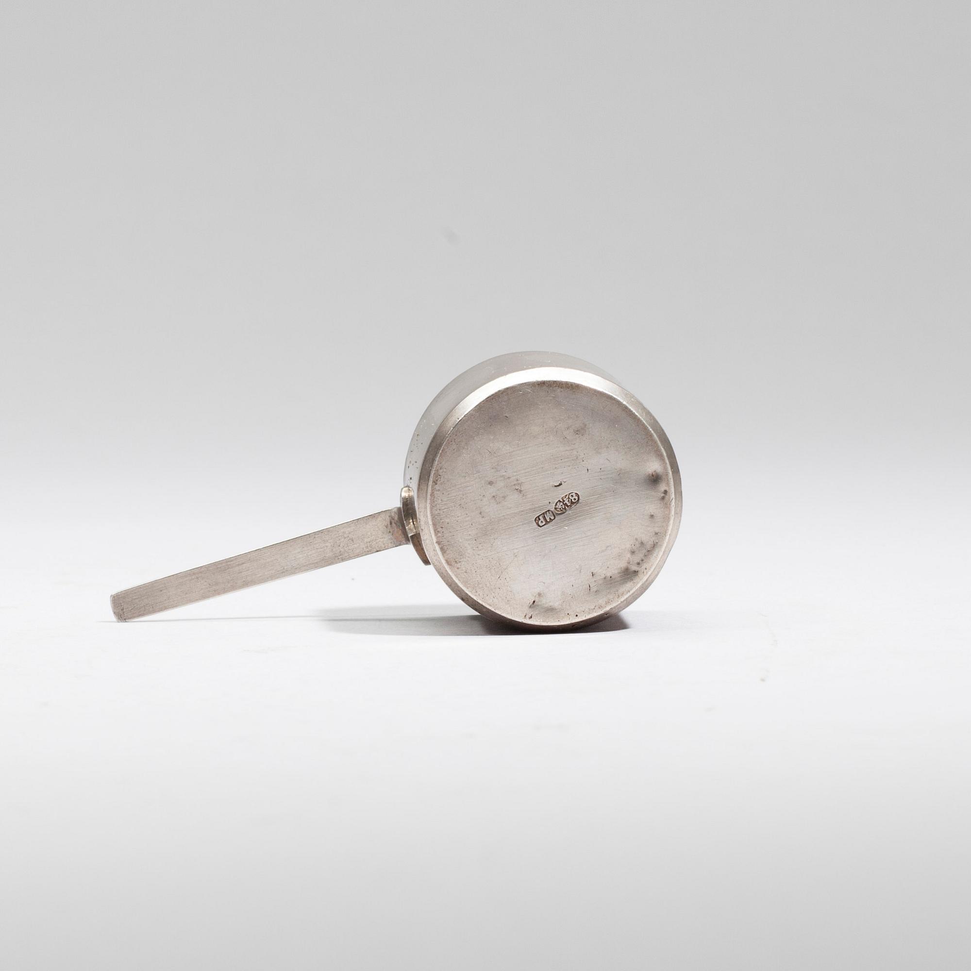 VODKAKOPP, silver, Ryssland, S:t Petersburg ca 1870-80, troligen Michael Peippo, vikt 23 g.
