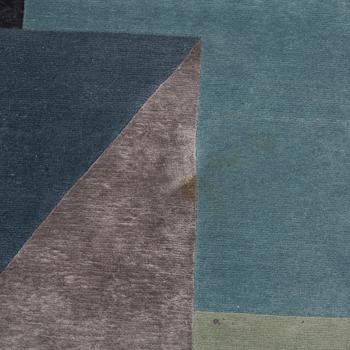 MATTO, "Trisquare, Blue", Indien, ca 298 x 200,5 cm, Linie Design, Hanne Kortegaard.