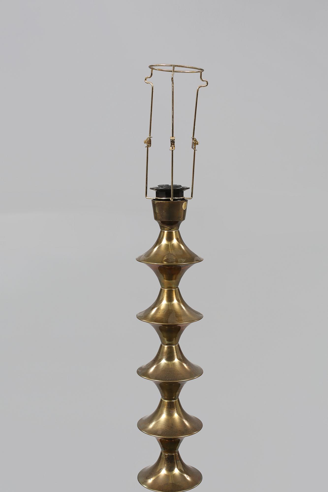 GOLVLAMPA samt BORDSLAMPA, Elite AB, 1900-talets andra hälft.