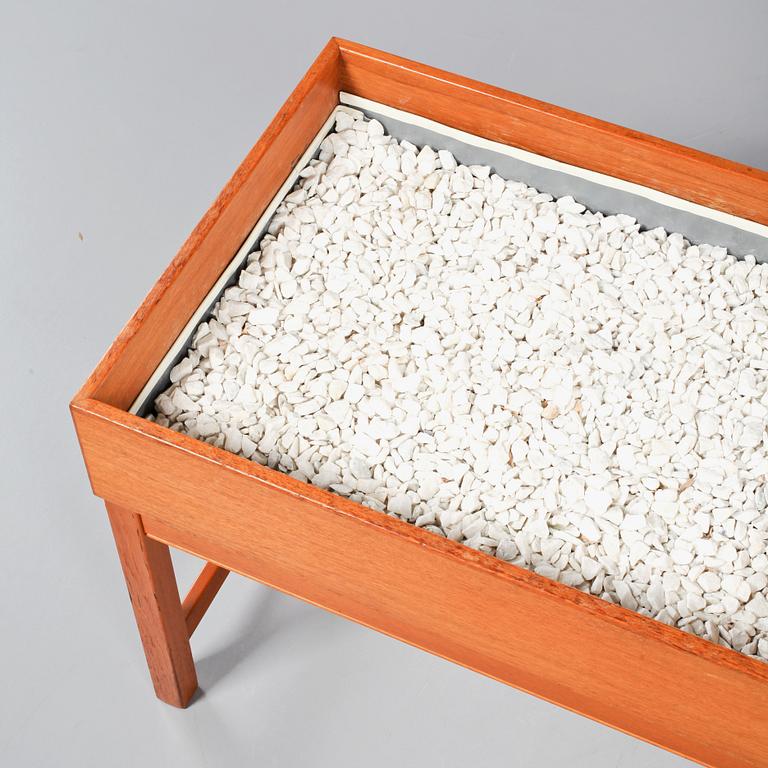 BLOMSTERBORD, ett par, 1950/60-tal.