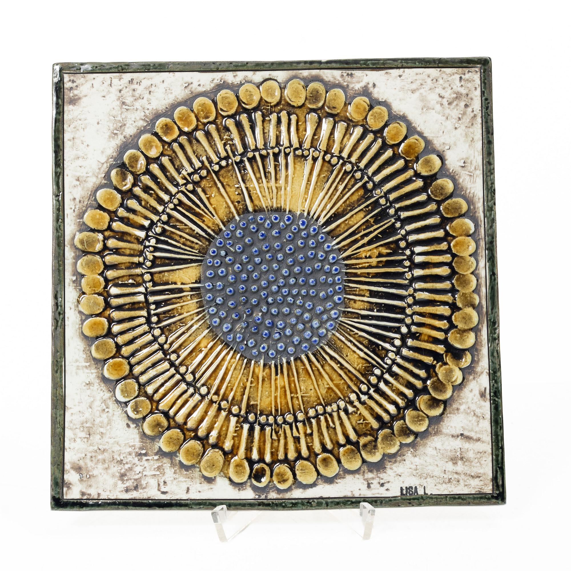 Lisa Larson, Three stoneware wall placques, Gustavsberg.