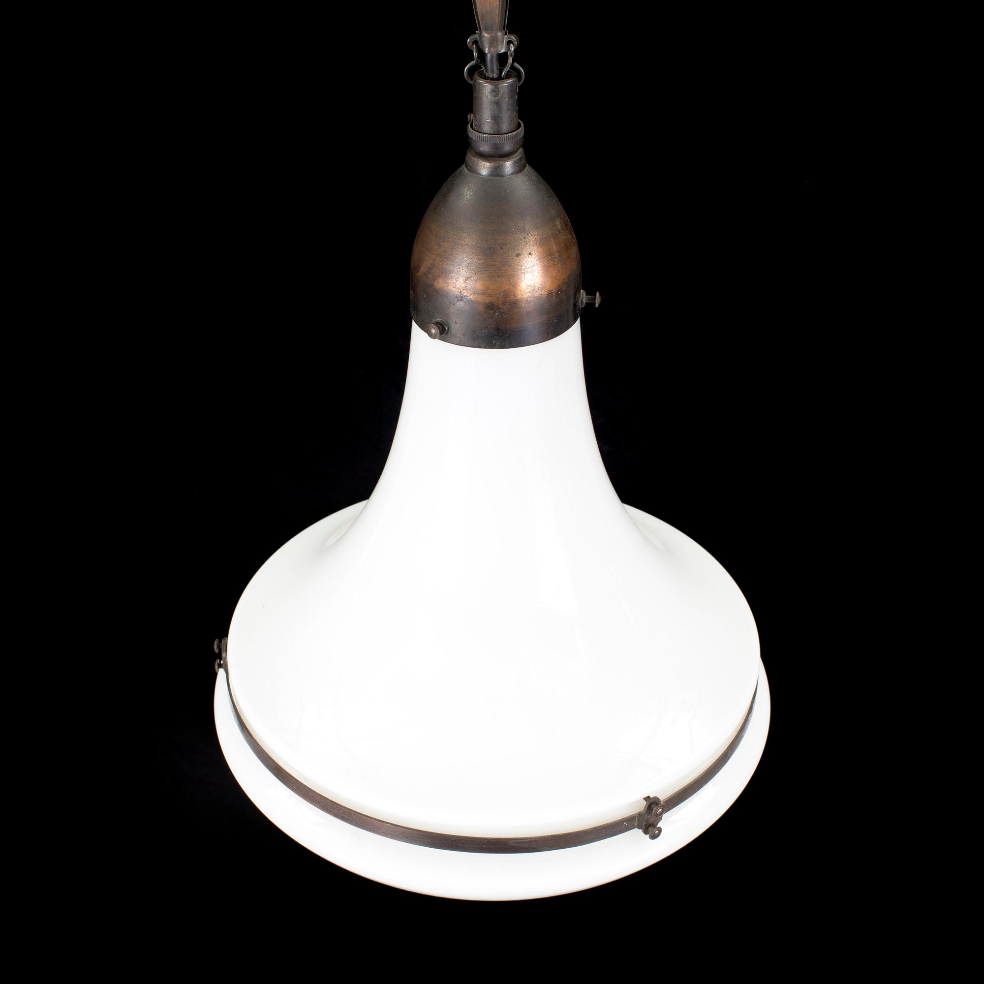 A ceiling lamp, "Luzette" designed by Peter Behrens for AEG (Allgemeine Electricitäts-Gesellschaft).