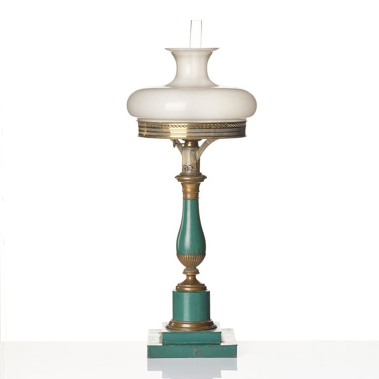 Sinumbralamp, 19th century.