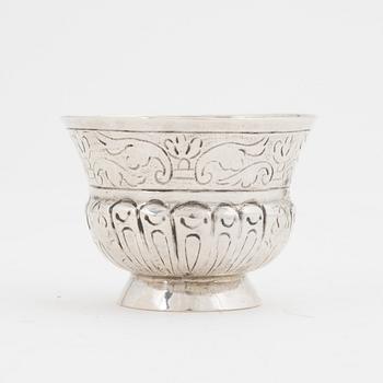 A Russian silver cup, circa 1750.