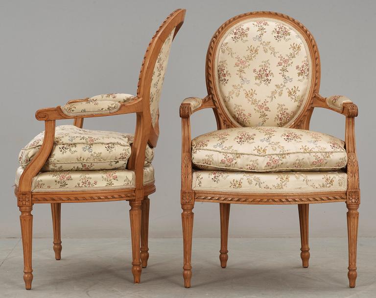 A pair of Louis XVI 18th century armchairs.
