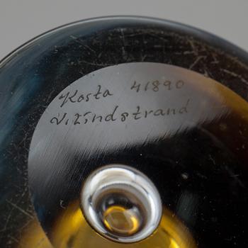 VASER, 2 st. Vicke Lindstrand, Kosta, 1950-/60-tal.