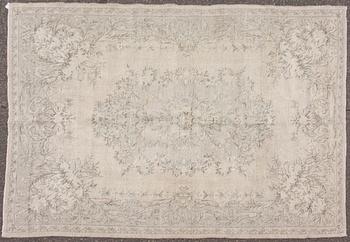 MATTA sk "Vintage-carpet ". Ca 304x220 cm.