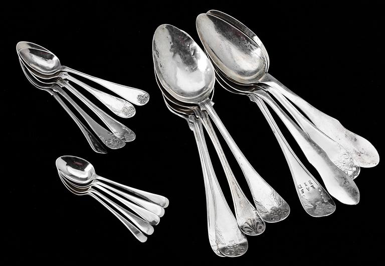 SKEDAR, 18 st, silver, 1800/1900-tal. Totalvikt ca 420 g.