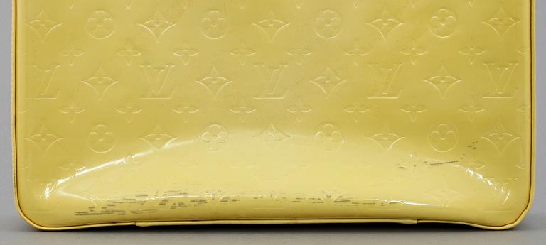AXELVÄSKA, "Columbus", monogram vernis, Louis Vuitton, 1900/2000-tal.
