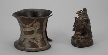 A SCULPTURE, god Ganesha, India 20th century. BRACELET, bronze, Africa, 20th century.