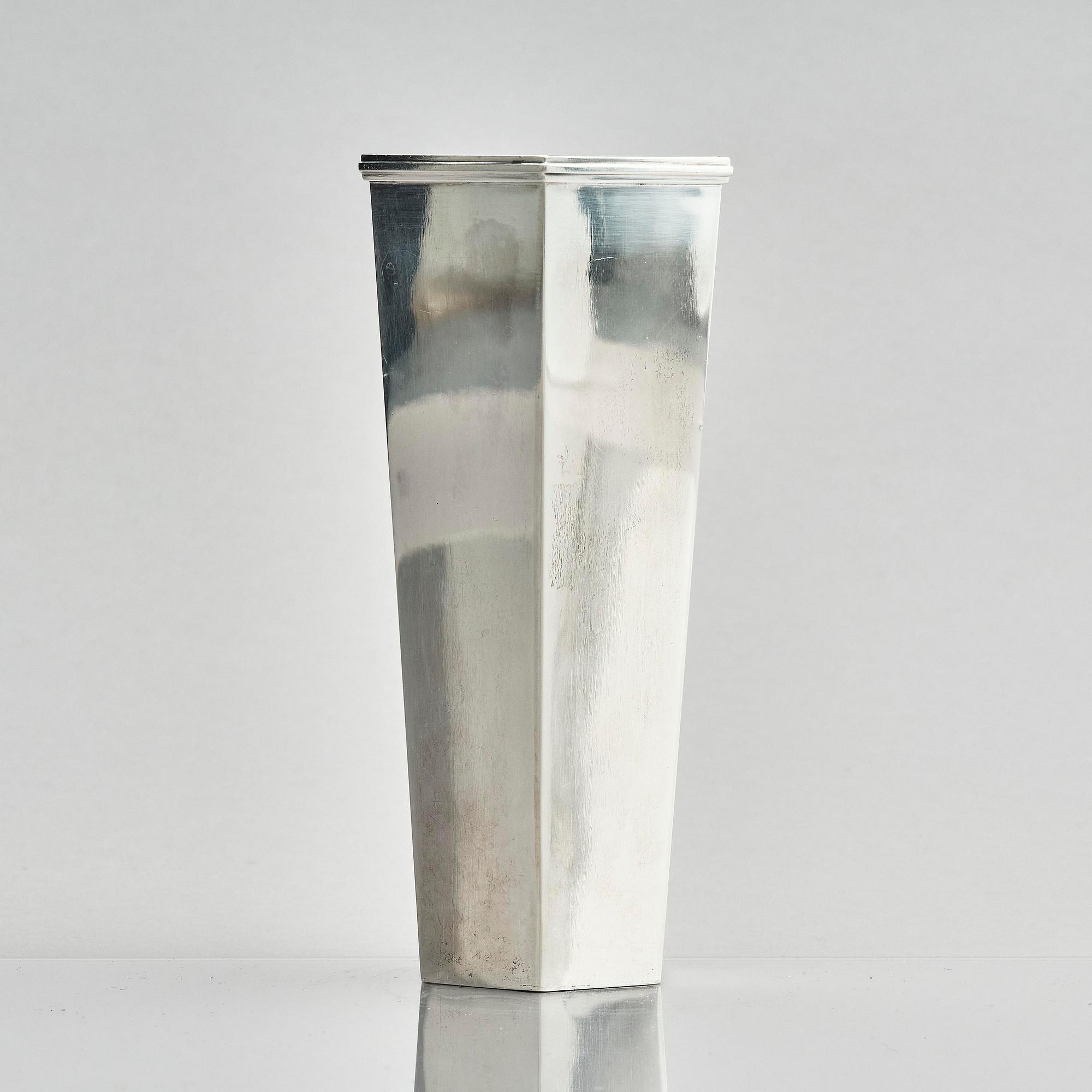 Wiwen Nilsson, a sterling silver vase, Lund, Sweden 1947.