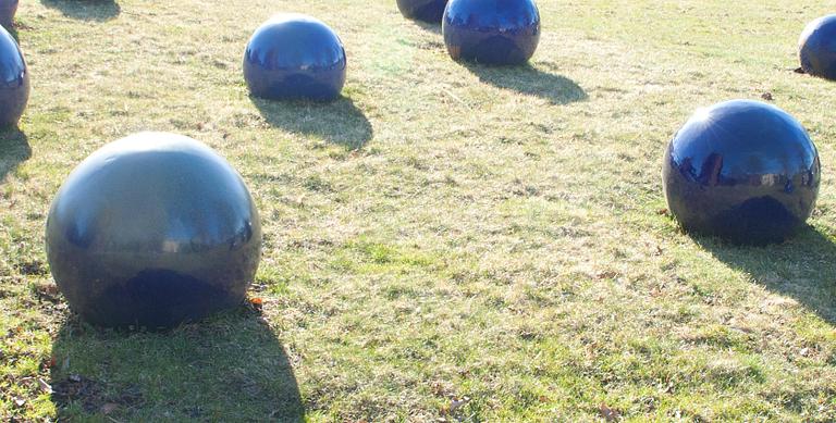 ULLA & GUSTAV KRAITZ, klot, 3 st, delar av verket "Kontrapunkt", Fogdarp, Förslövsholm.