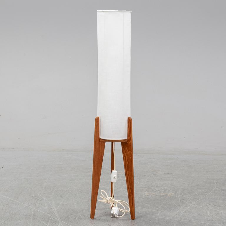 A 1960's floor light.