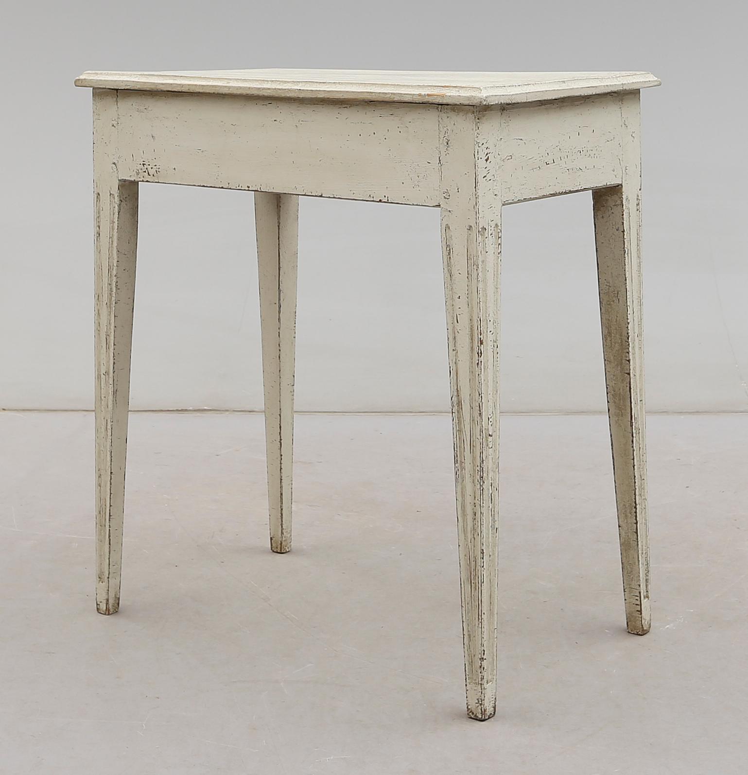 BORD, 1800-talets första hälft.