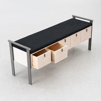 Kerstin Olby, bänk, "Ladan 5", Kerstin Olby Design.
