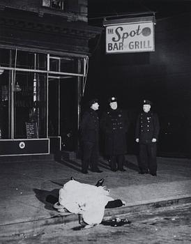 Weegee, "On the spot, December 9", 1939.